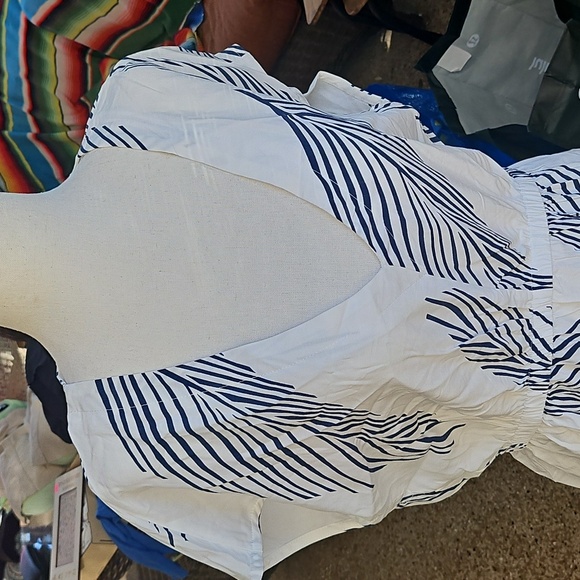 New W Tag CUPSHE White and Blue Leaf Print Swim Cover-Up L - Picture 4 of 10